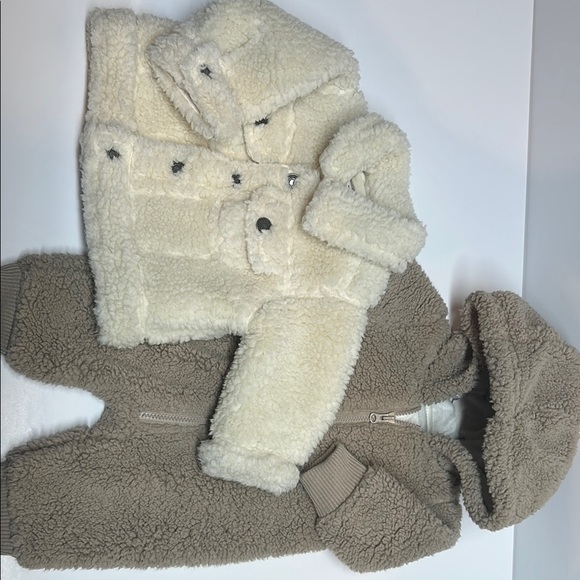 Cozy Sherpa Jackets - Cream and Taupe - Picture 1 of 7